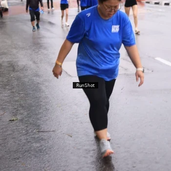 Runner Photo 7936465