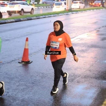 Runner Photo 7936509