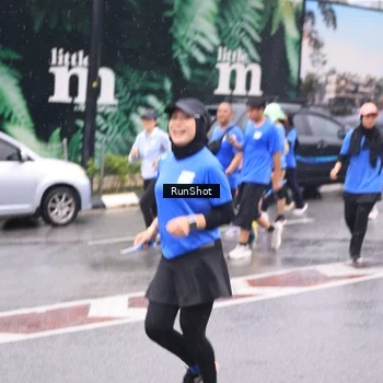 Runner Photo 7936515