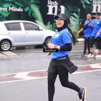 Runner Photo 7936517