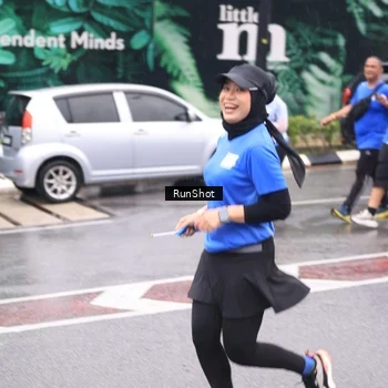 Runner Photo 7936518
