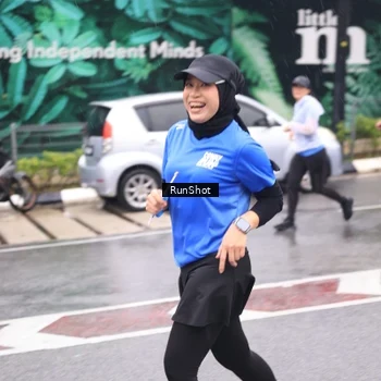 Runner Photo 7936536