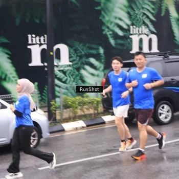 Runner Photo 7936556
