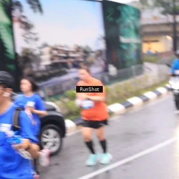 Runner Photo 7936594