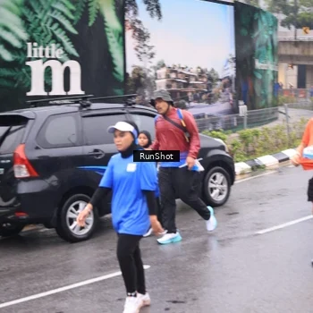 Runner Photo 7936601