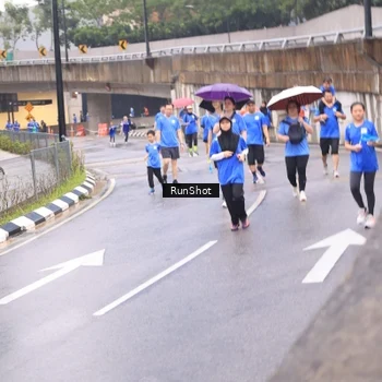 Runner Photo 7936603