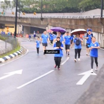 Runner Photo 7936609