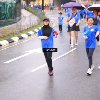 Runner Photo 7936623