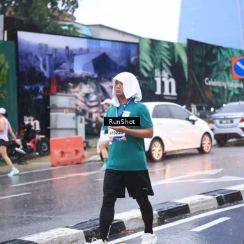 Runner Photo 7936629