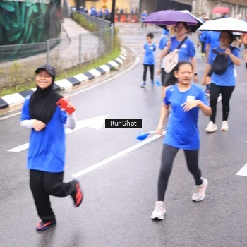 Runner Photo 7936632