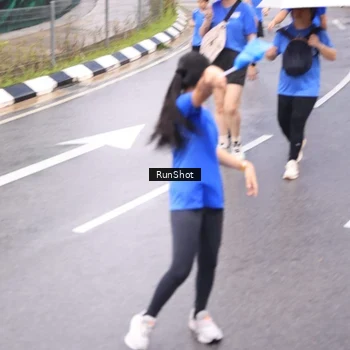 Runner Photo 7936641
