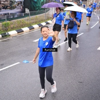 Runner Photo 7936650