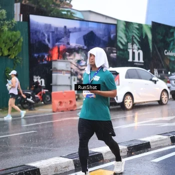 Runner Photo 7936661