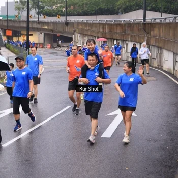 Runner Photo 7936662