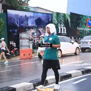 Runner Photo 7936666