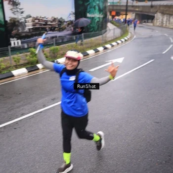 Runner Photo 7936745
