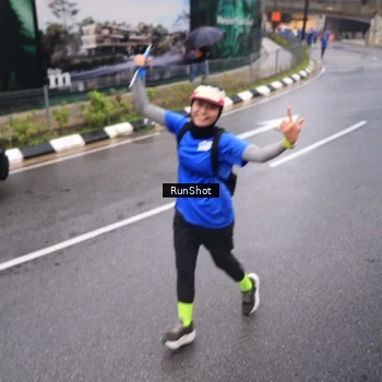 Runner Photo 7936748