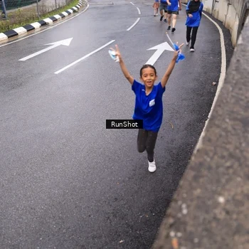 Runner Photo 7936752