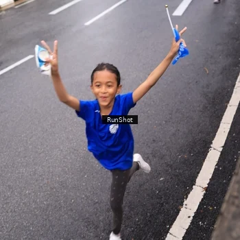 Runner Photo 7936757