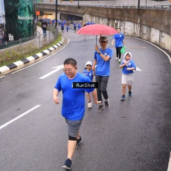 Runner Photo 7936800
