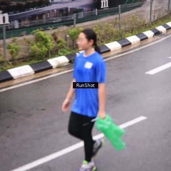 Runner Photo 7936843