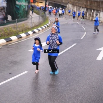 Runner Photo 7936926