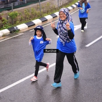 Runner Photo 7936931