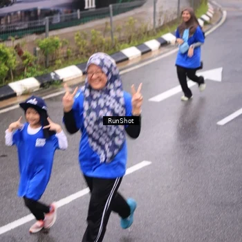 Runner Photo 7936933