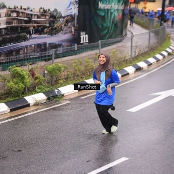 Runner Photo 7936943