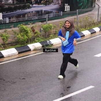 Runner Photo 7936946