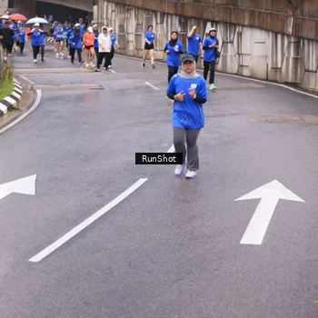 Runner Photo 7936957