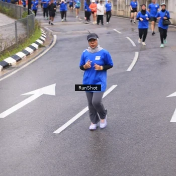 Runner Photo 7936968