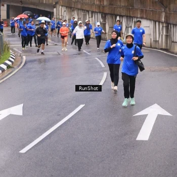 Runner Photo 7936987