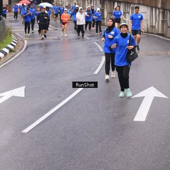 Runner Photo 7936990