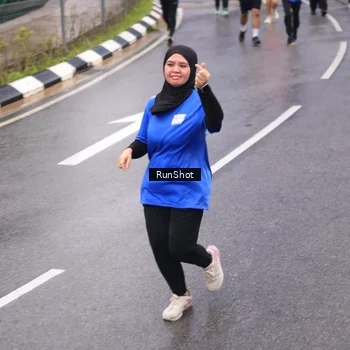 Runner Photo 7937023