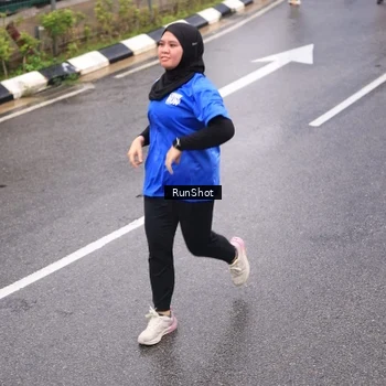 Runner Photo 7937034