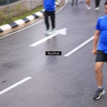 Runner Photo 7937089