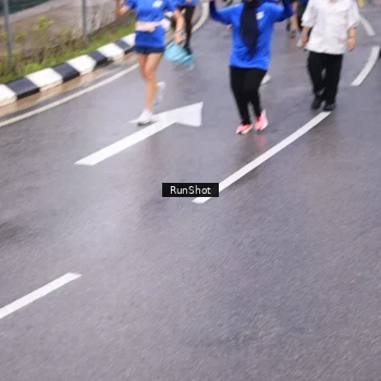Runner Photo 7937105