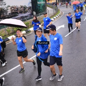 Runner Photo 7937194