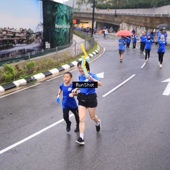 Runner Photo 7937206