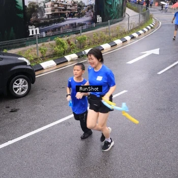 Runner Photo 7937216