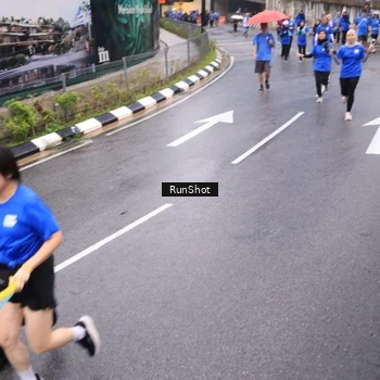 Runner Photo 7937217