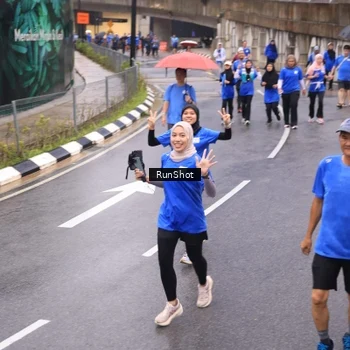 Runner Photo 7937230
