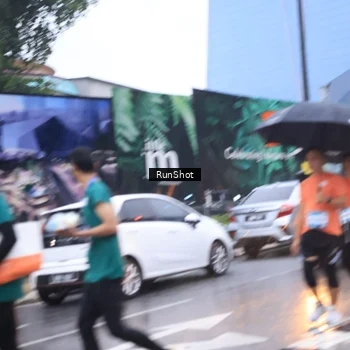 Runner Photo 7937239