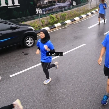 Runner Photo 7937256