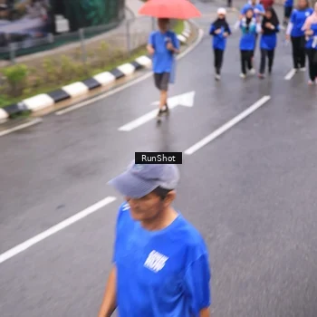 Runner Photo 7937257