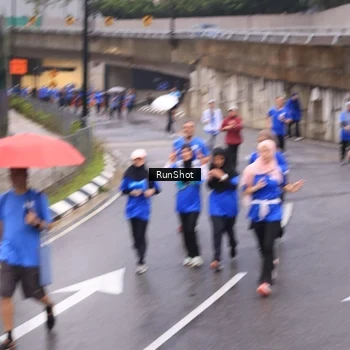 Runner Photo 7937261