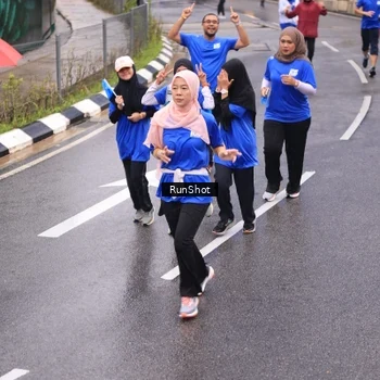 Runner Photo 7937280