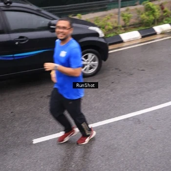 Runner Photo 7937322