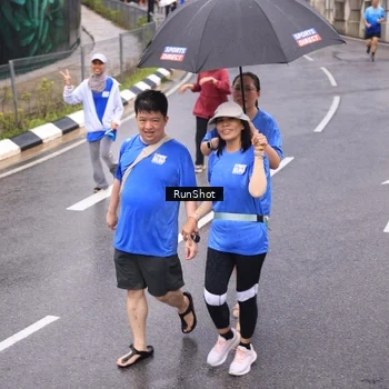 Runner Photo 7937343